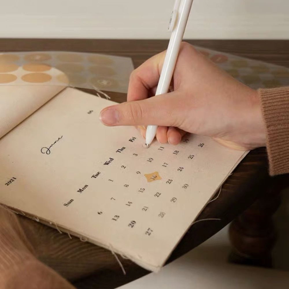 Cotton Calendar Innovative Flexible Fabric Wall 2022 Year Calendar Wall Calendar Convenient Photo Prop Apoyos De La Foto