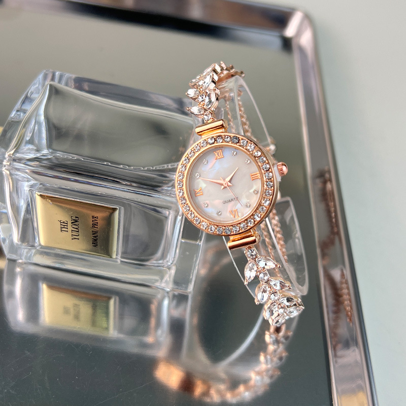 UTHAI dameshorloge zeemeermin ketting licht luxe diamant gratis aanpassing armband goud Beimu damesmode quartz horloges