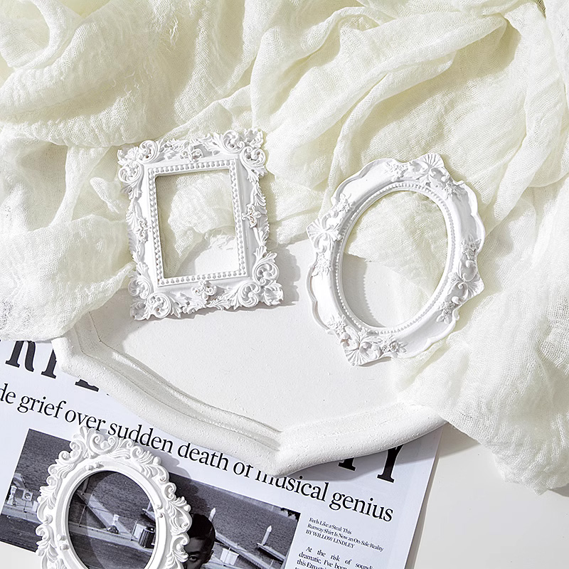 Cornice per foto bianca in resina retrò per accessori fotografici Puntelli per riprese Gioielli fai da te Decorazione murale fotografica Cornici per foto