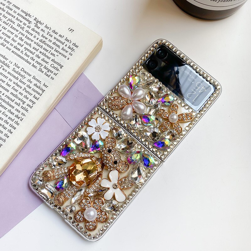 Luxury Bling Rhinestone Bear Flower Clear Hard PC Phone Case For Samsung Galaxy Z Flip 3 5G DIY Diamond Cover For Z Flip 4