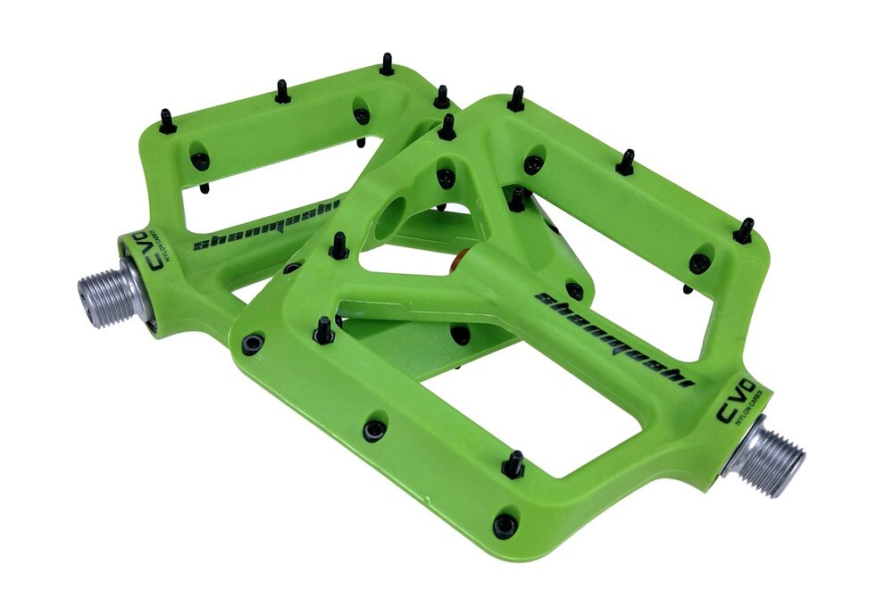 SHANMASHI CVO Bigfoot Nylon Carbon Fiber Bearing Pedal Mountain Bike Road Bike Pedal Comfortable Bicycle Pedal 333g/Pair: green