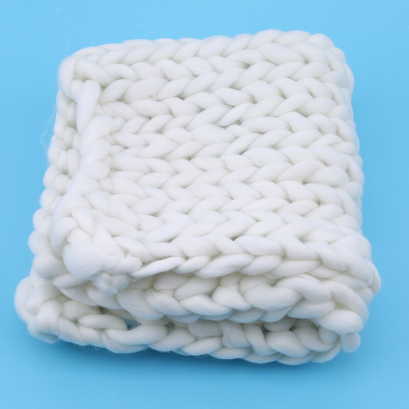 Håndstrikket uld hæklet baby tæppe fotografering rekvisitter chunky strik solid baby seng tæpper kurv klapvogn: Hvid