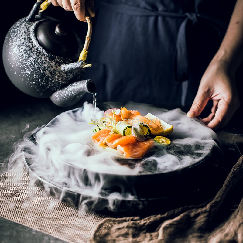Plato de hielo seco Sashimi , plato para servir japonés, salmón, mariscos, Sushi, restaurante de gama alta