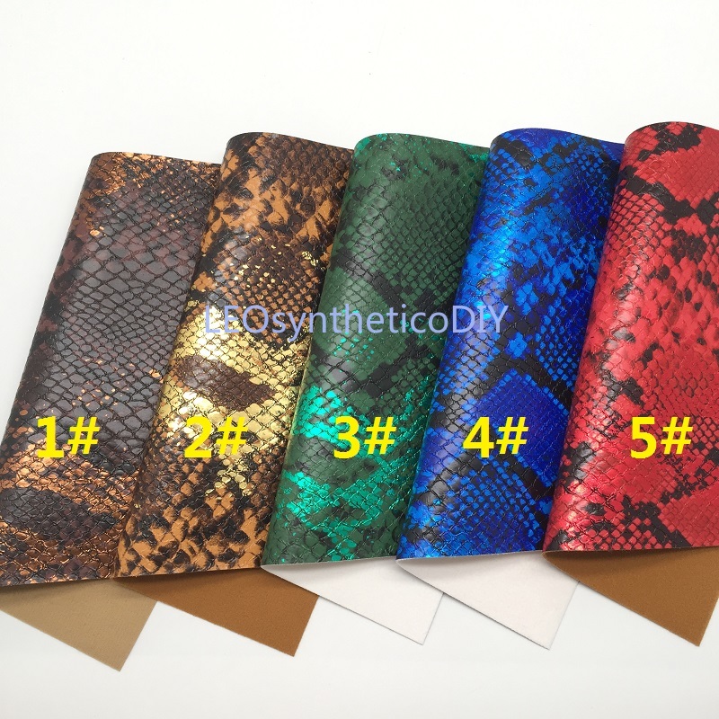 Tela metálica de piel sintética de serpiente, hojas de cuero sintético, para hacer lazos, R2033A, 21x29cm, 1 unidad