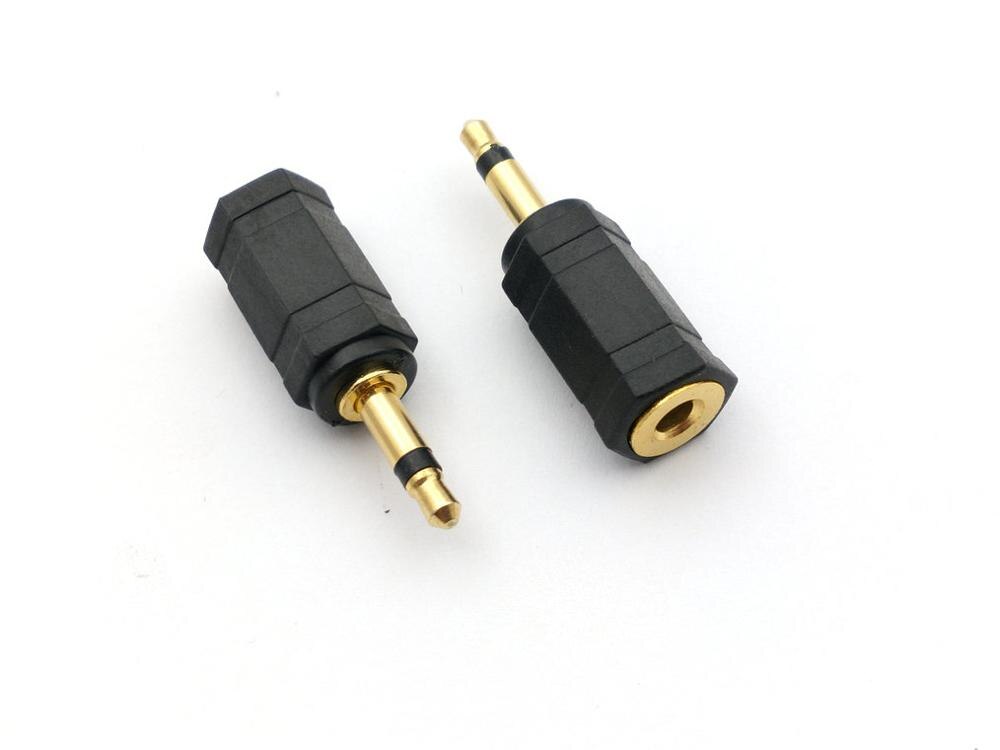 4 kpl kulta 3.5mm monoliitin (uros ) to 3.5mm stereoliitin (naaras) sovitin).