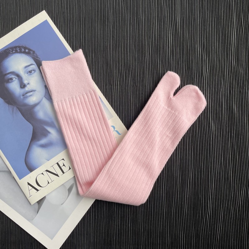 Alta qualidade penteado algodão split toe mulher meias cor sólida simples confortável macio de dois dedos japonês harajuku feminino tabi sox: Verde