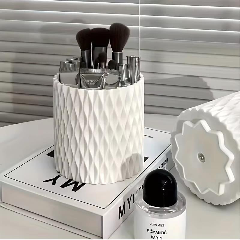 360 Rotation Large Capacity Makeup Brush Bucket Lipstick Eyebrow Pencil Eye Shadow Brush Storage Cartridge Portable Brush Storag
