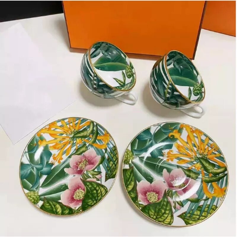 Elegancki styl catering kubek z porcelany kostnej multi-style prosta ceramiczna filiżanka do kawy i spodek danie z wzorem zestaw 2 zestaw z pudełkiem