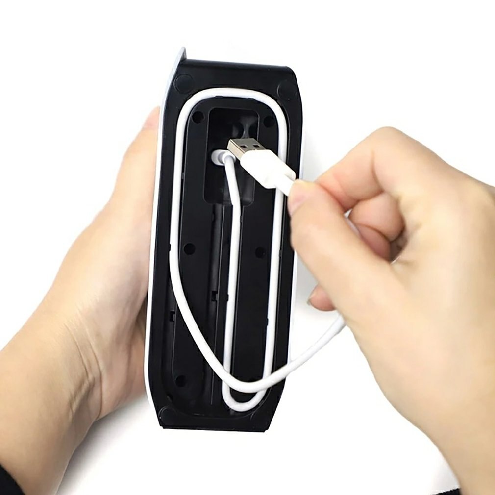 Schnellladestation für  ps5- griff-ladegeräte mit selbst mitgeliefertem kabelbaum, schneller ladeleitfähigkeit und led-ladeanzeige