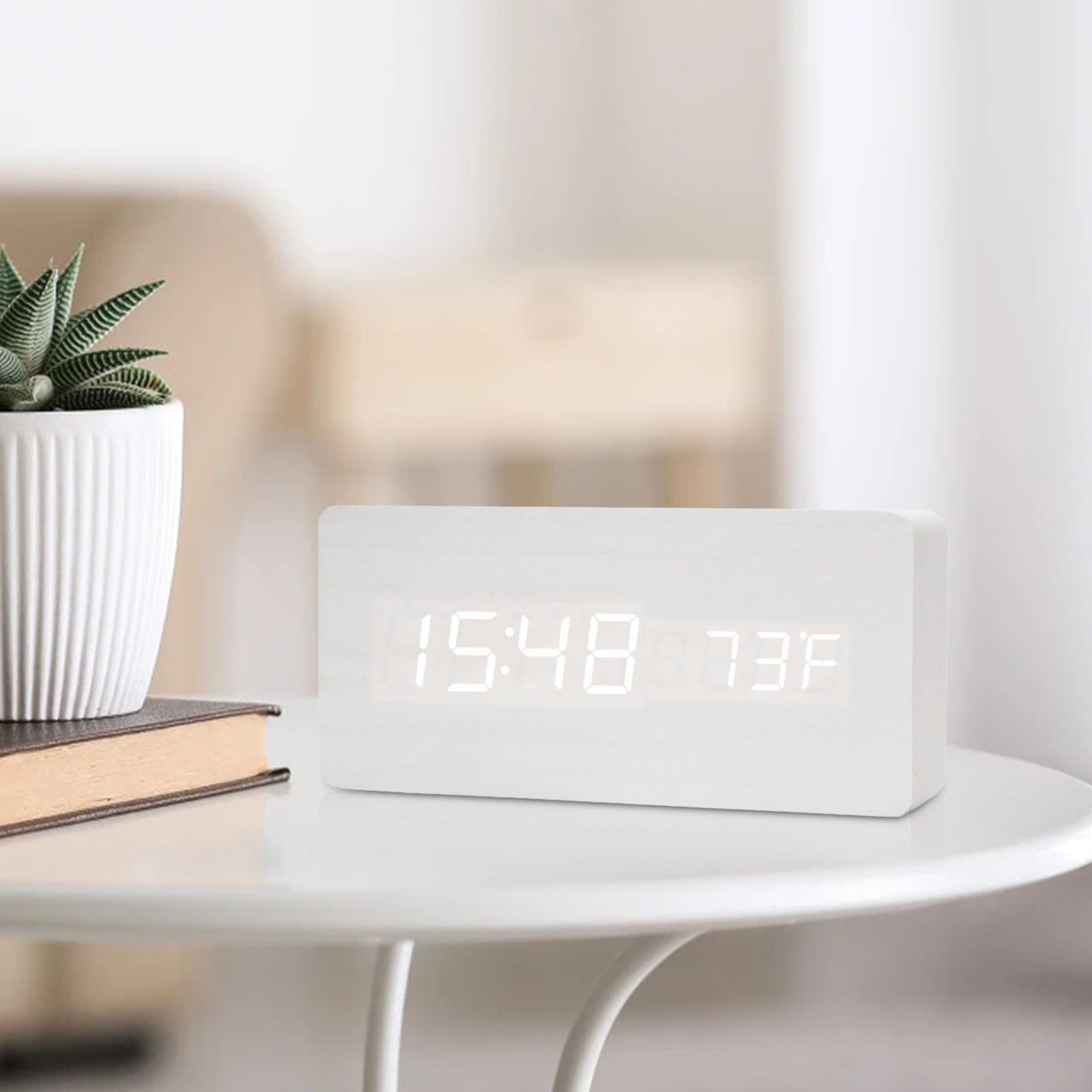 Large Digital Alarm Clock Battery Powered/USB Temperature Date Display Thermometer 3 Alarm Setting Wooden LED for Tabletop Kids