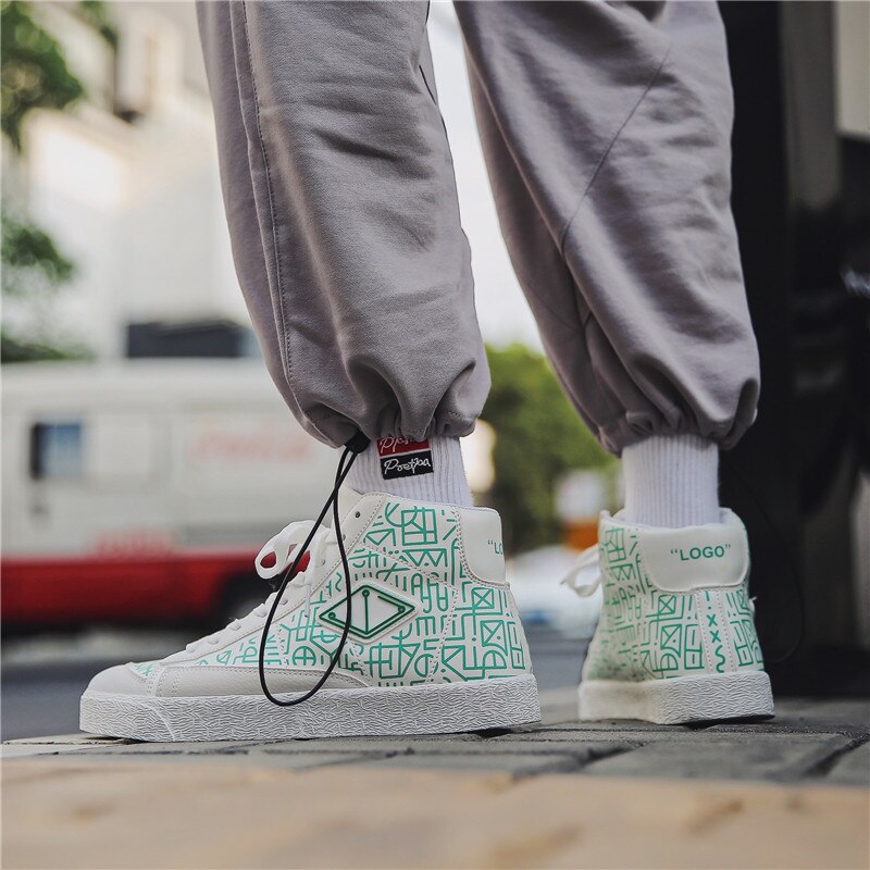 Färgglada målade skateboardskor för män som andas hip hop street skor sport fritid promenadskor chaussure homme