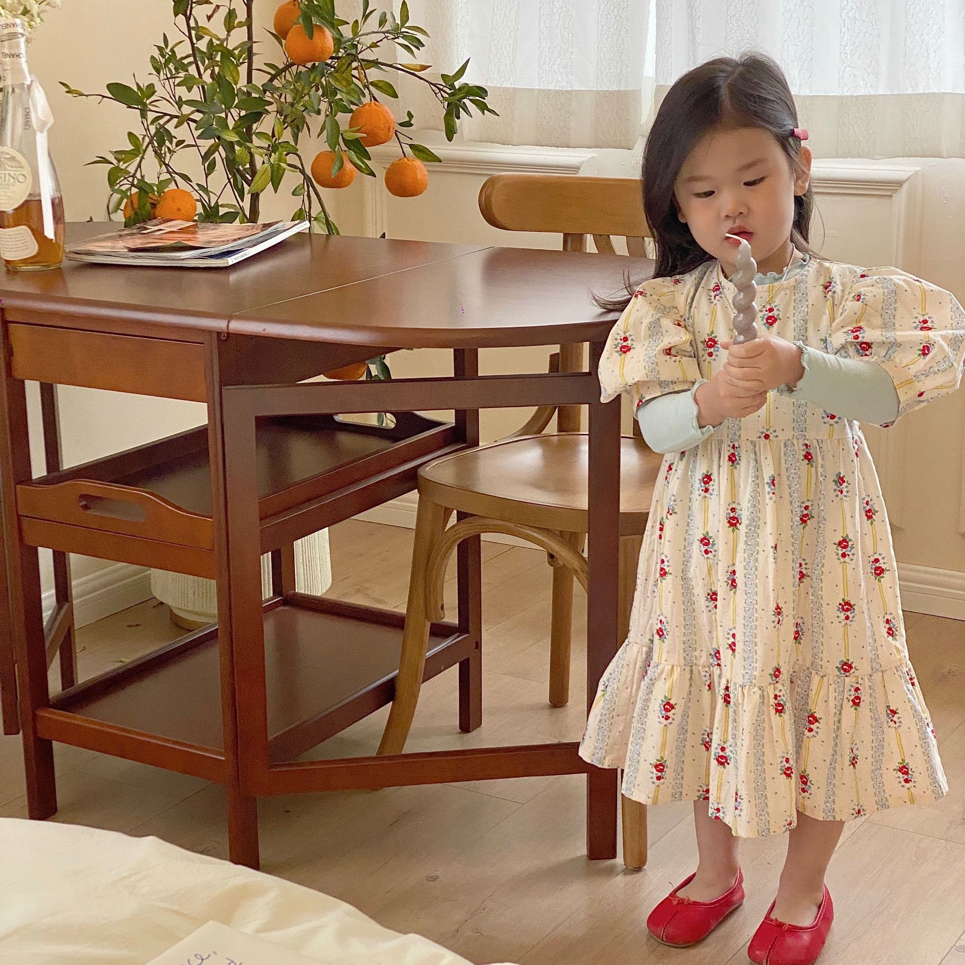 2022 Lente En Zomer Koreaanse Kinderkleding Meisjes Retro Floret Jurk Kinderen Kunnen Dragen Korte Mouwen Gebloemde Jurk