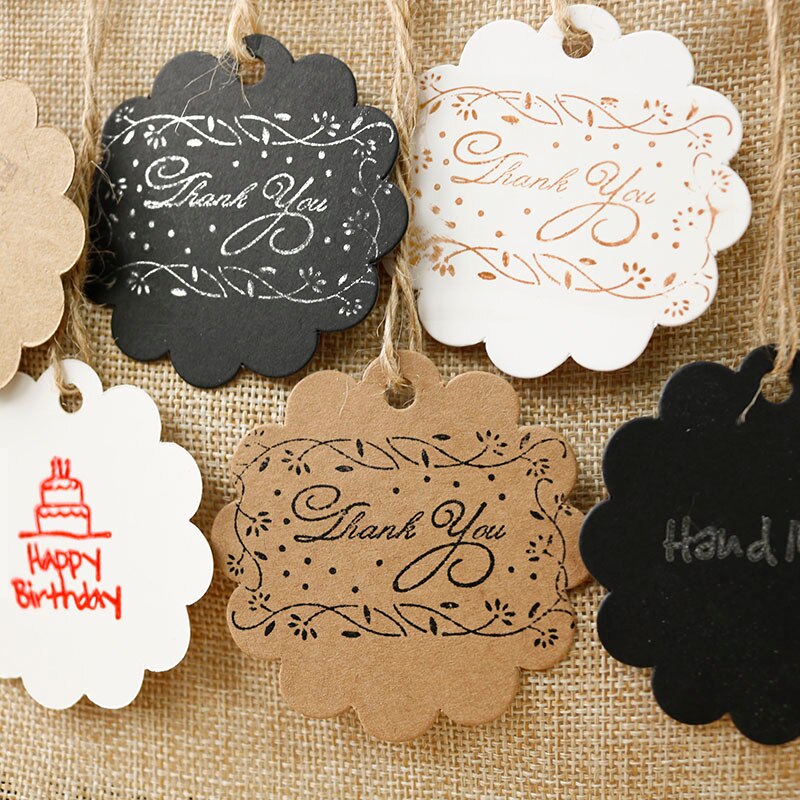 Étiquette en papier Kraft en forme de fleur, étiquette blanche et noire, vierge, à suspendre, pour vêtement, étiquette de prix, 100 pièces