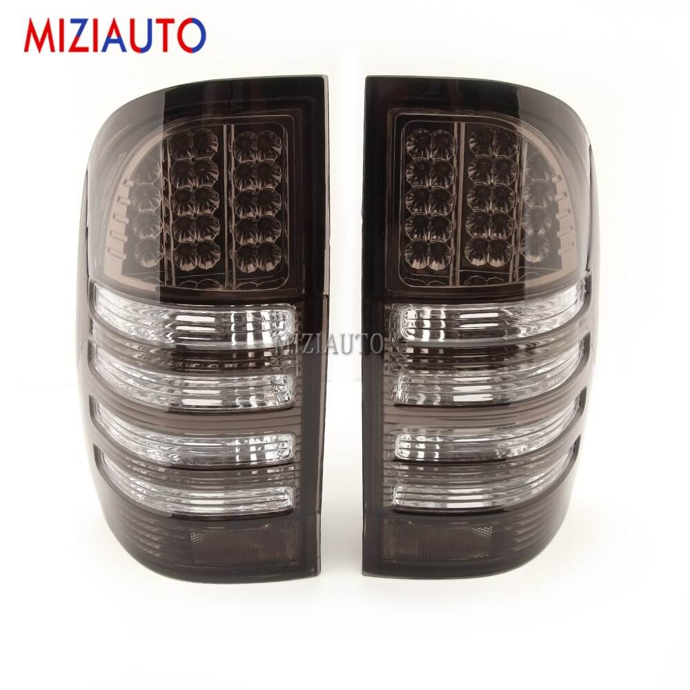 Luz trasera para camioneta TOYOTA HILUX VIGO 2005, luces de freno traseras, señal de giro, luces traseras, piezas de coche: Left / Black