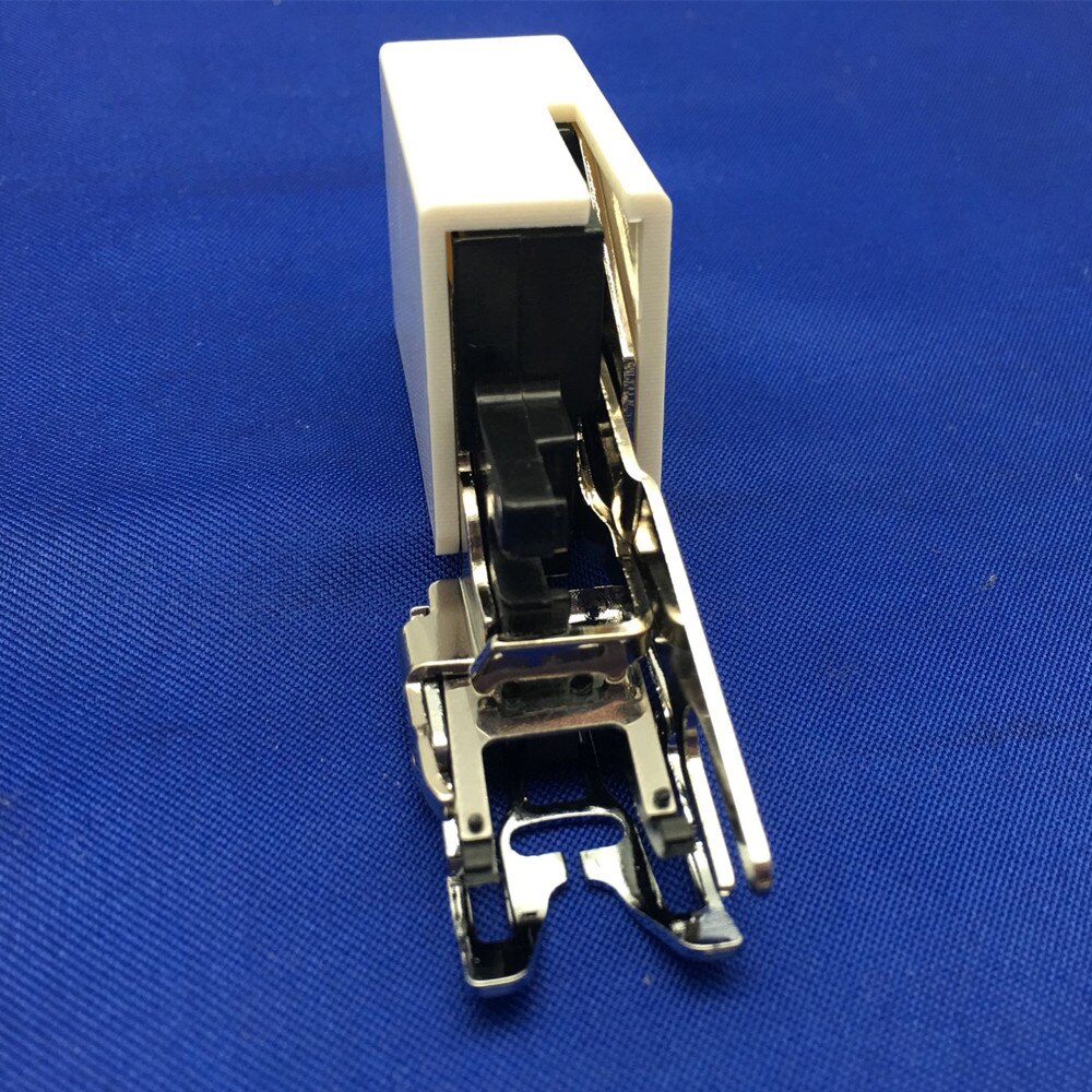 Even Feed / Walking Foot #423242-451 (#006185008-P) Low Shank for Singer AA7053