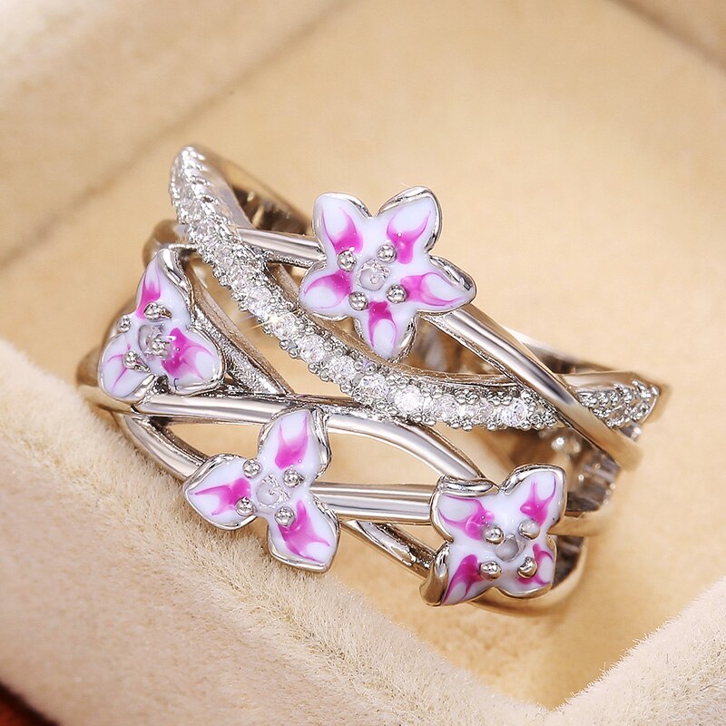 Huitan Bunte Blume Kreuz Frauen Finger Ring Romantische Vorschlag Ring Tanzen Party Schönheit Ringe Modeschmuck Nachrichten