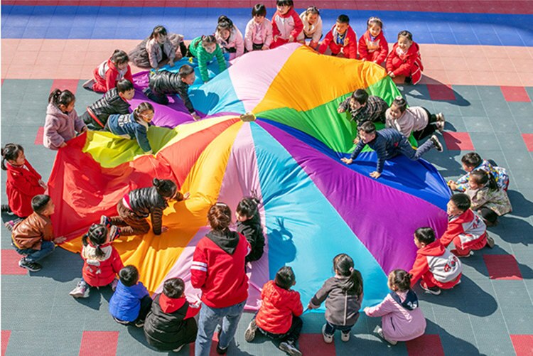 [Lustige] Sport spiel 2M/3M/4M/5M/6M Durchmesser draussen Regenbogen Regenschirm Fallschirm Spielzeug springen-Sack Ballonfallschirm Spielen spiel matt spielzeug freundlicher