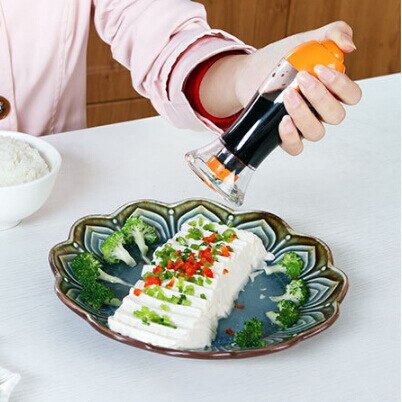 Salad Tools FDA Oil Cruets Mister Soy Sauce Vinegar Sprayer Seasoning Bottle BBQ Cooking Tools