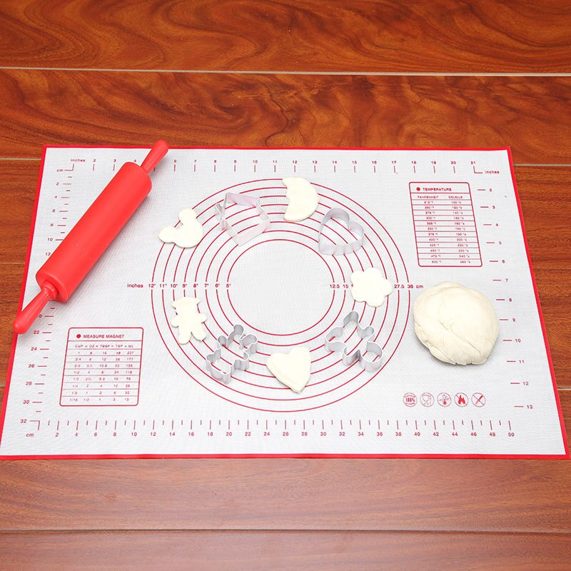 29*26CM Size Red Baking Mat Non_Stick Silicone Baking Mat Eco-Friendly With Measurements