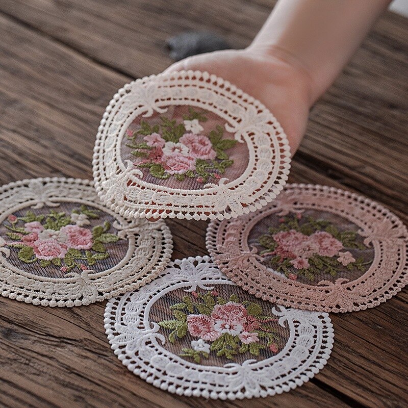 French Lace Coaster Embroidery Round Placemat INS Desktop Decoration Hollow Knit Tea Set Anti-scald Coaster Insulation Table Pad