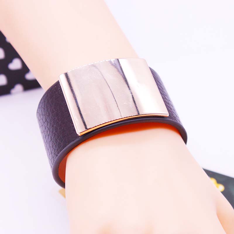 D&amp;D Hand PU Leather Bracelet Simple All Match MS The Light Panel Wide Women Wrap Bracelet Wristband