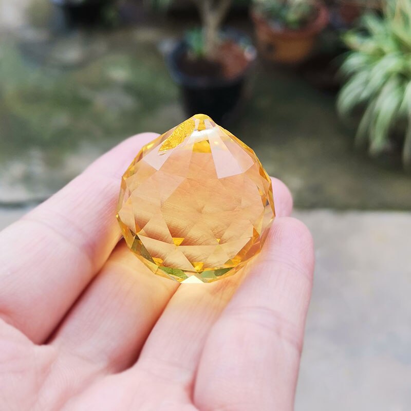 Lámpara colgante de prisma con bola facetada de cristal de colores de 10 uds, lámpara atrapasol para decoración del hogar o boda, pisapapeles de cristal: yellow