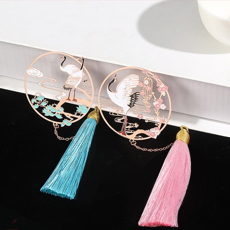 EZONE 1pc metal zakładka żuraw Sztuka zakładka wykwintne pomponem wisiorek dzień nauczyciela dzień matki prezent szkolne materiały biurowe