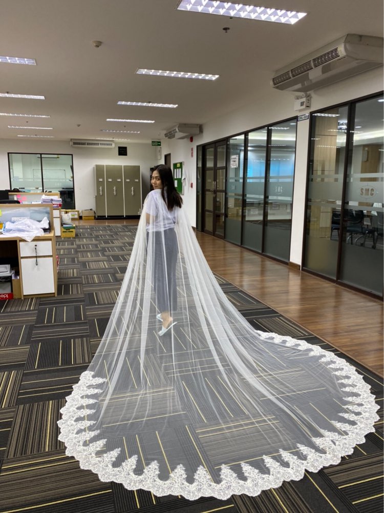 Wit/Ivoor Kant Cape Sluier 260Cm W X 300Cm Kathedraal Lange Wedding Bridal Cape Mantel Sjaal Kant trim Bruiloft Accessoires