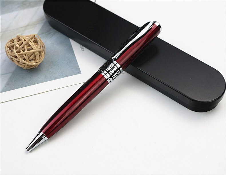 Metalen pen box luxe Roller pen 0.7mm Metalen balpen School zakelijk schrijven Kan graveren logo en naam op case: Rood