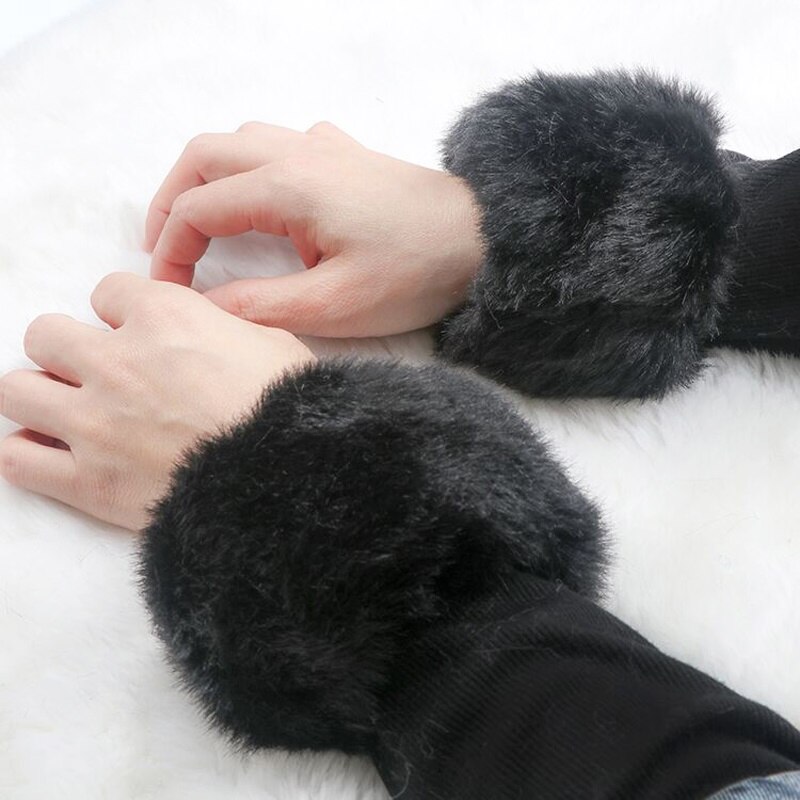 Une paire de gants de poignet en fausse fourrure pour femme et fille, manchettes élastiques et souples, en peluche et à bras épais, accessoires chauds d&#39;hiver: 1