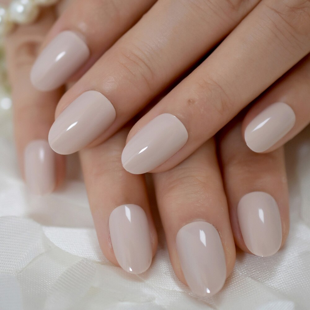 Uv-lichtbruine nagels, ovale gelnagels, kunstnagels, effen kleur, korte manicure, kunsttips, ovaal met kleeflipjes: L5200