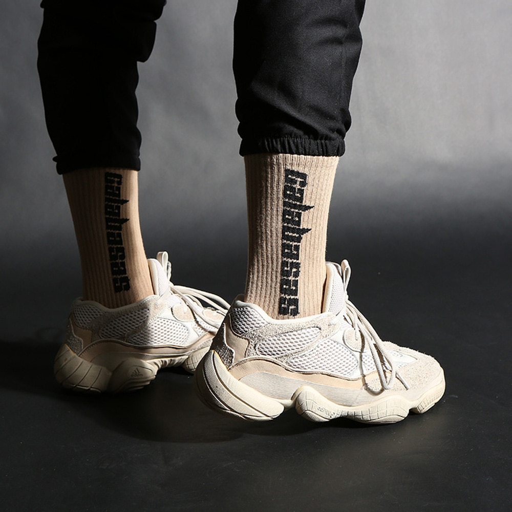 Mænd sokker hip hop unisex calabasas bogstaver sportsstrømper meias harajuku calcetines casual streetwear besætningsstrømper