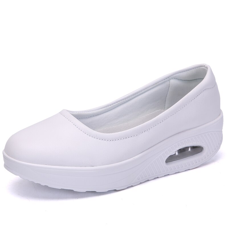 Szpital pielęgniarka miękka amortyzacja obuwie damskie Slip On płytkie mokasyny Plattorm trampki damskie antypoślizgowe kosze buty sportowe: White / 42