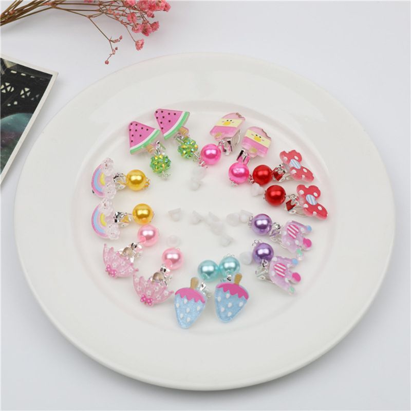 83XC 7 Pairs Mini Lovely Ear Clips for Girls Hypoallergenic No Piercing Plastic Earrings for Kids with Pain-resistan