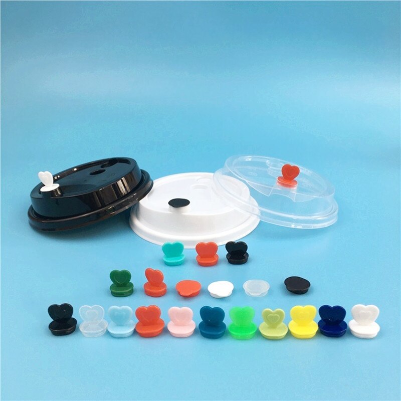 500Pcs Netto Rode Creatieve Colofull Hart Vorm Stopper Takeaway Verpakking Melk Thee Beker Deksel Stoppers Lekvrij Liefde Plastic Plug