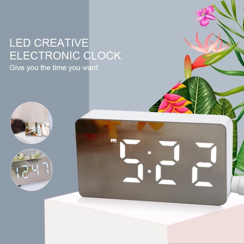 Mini reloj Digital electrónico de reloj con espejo y luz LED para coche, alarma con espejo para viajes