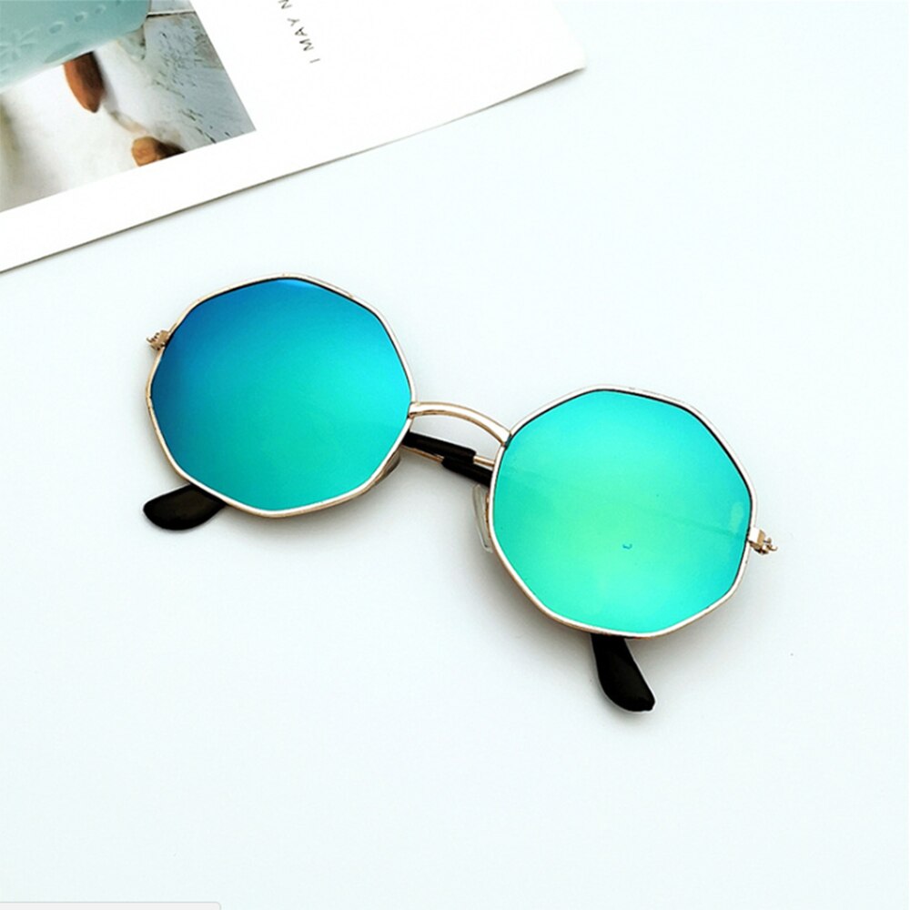 1PC nueva mujer Irregular chicas de plástico gafas de sol lentes gafas con montura metálica mujeres conductor gafas: 4