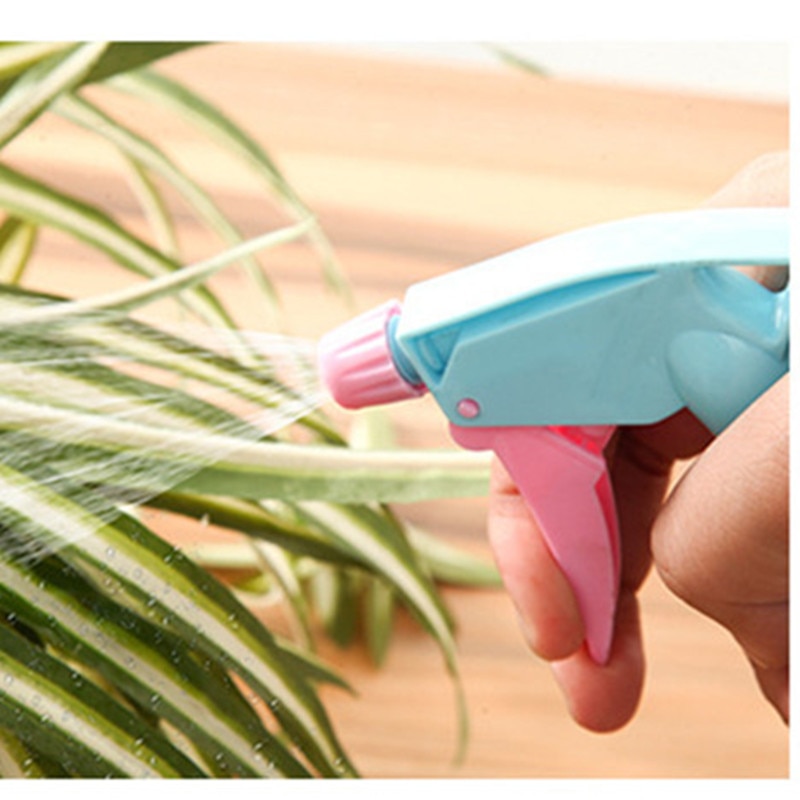 500ml Portable Garden Spray Bottle Mini Plastic Sprayer Garden Balcony Plant Watering Spray Bottle Gardening Watering Can