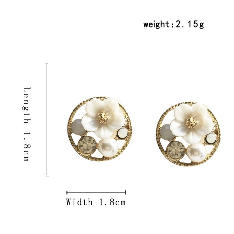 Fresh Minimalist Spring Flower Fairy Earrings Non Pierced Ears Clip Sweet Gentle Shell Small Flower Clip Earrings No Hole