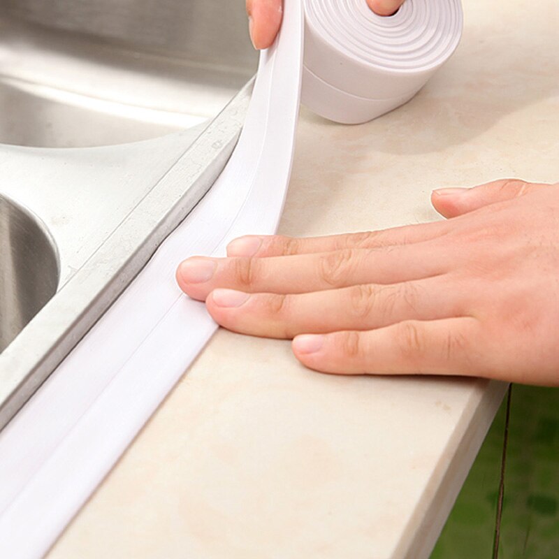 1 rulle pvc materiale badeværelse køkken brusebad varmebestandigt vandtæt formtæt tape vask forseglingsstrimmel selvklæbende tape