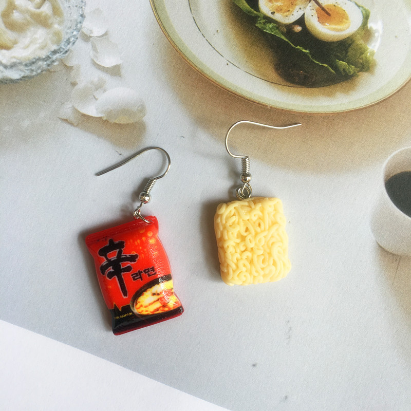 Lovely Favor Small chili Food Play Earrings Simple Personality Diy Instant Noodle Earrings Jewelry