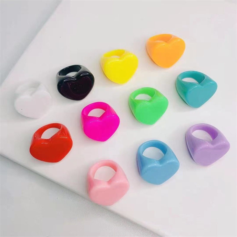 Sweet Charm Kleurrijke Hars Hart Hars Acryl Vinger Ringen Voor Vrouwen Meisjes Eenvoudige Zomer Partij Sieraden