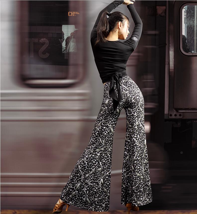Pantalones de baile latino sueltos de leopardo para mujer, pantalones modernos para ejercicio de Danza Latina, pantalones profesionales a la , cómodos