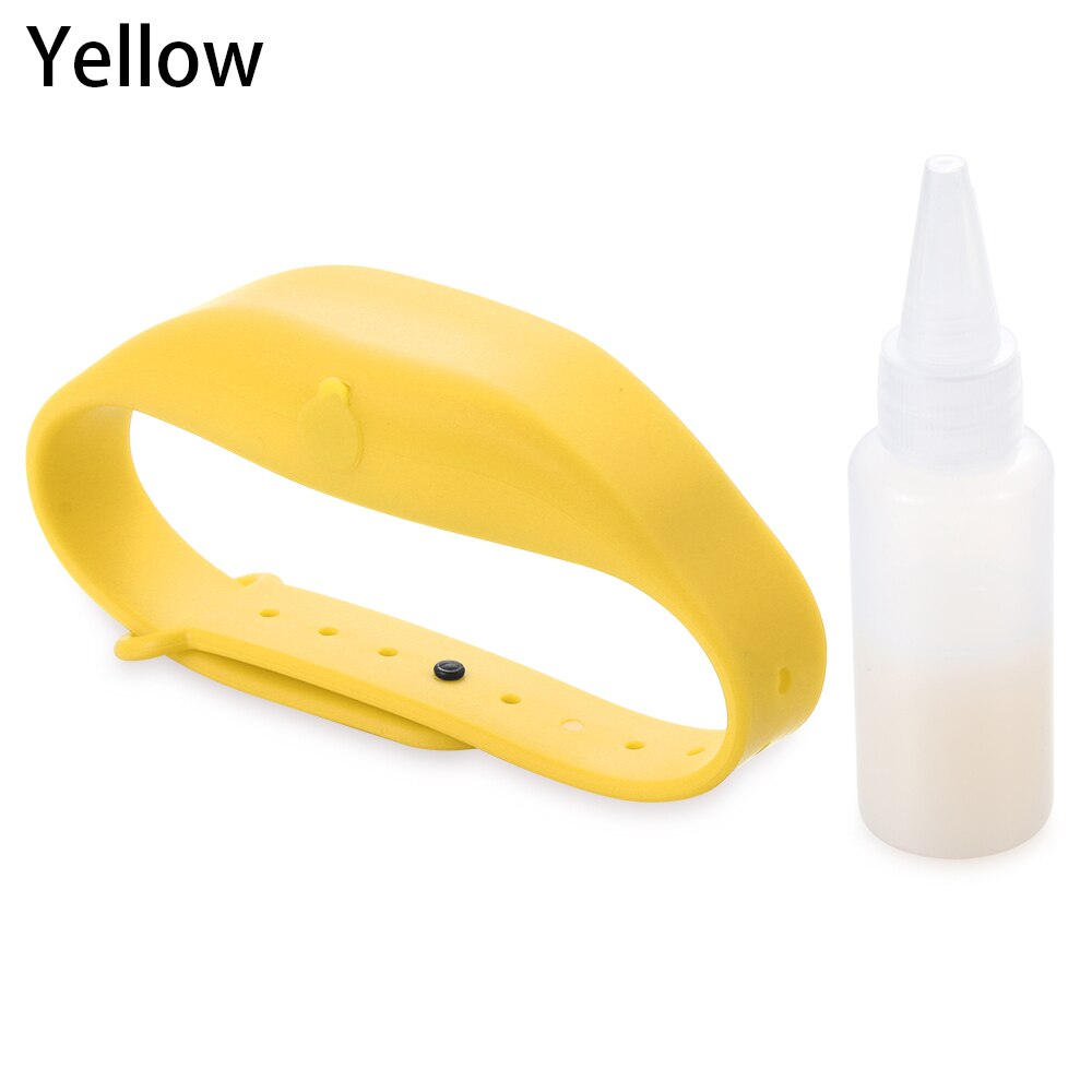 Outdoor Portable Hand Sanitizer Dispensing Wristband Hand Wash Dispenser Refillable With Squeeze Bottle Silicone Soap Bracelet: yellow