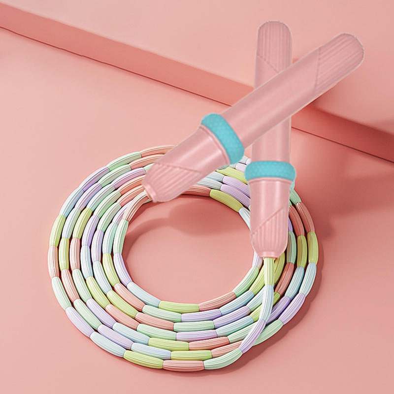 Cuerda para saltar de articulación de bambú de 2,8 M PP para principiantes, adultos y niños, cuentas suaves, sin enredos, cuerda para saltar segmentada para ejercicio físico: YELLOW