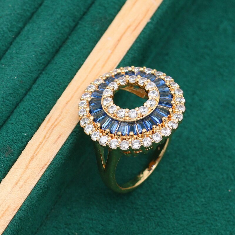 Neuheiten Gold Farbe Schmuck setzt Für Frauen Weiß Blau Schwarz Kristall Ohrringe Halskette Anhänger Ring Weihnachten 3Stck
