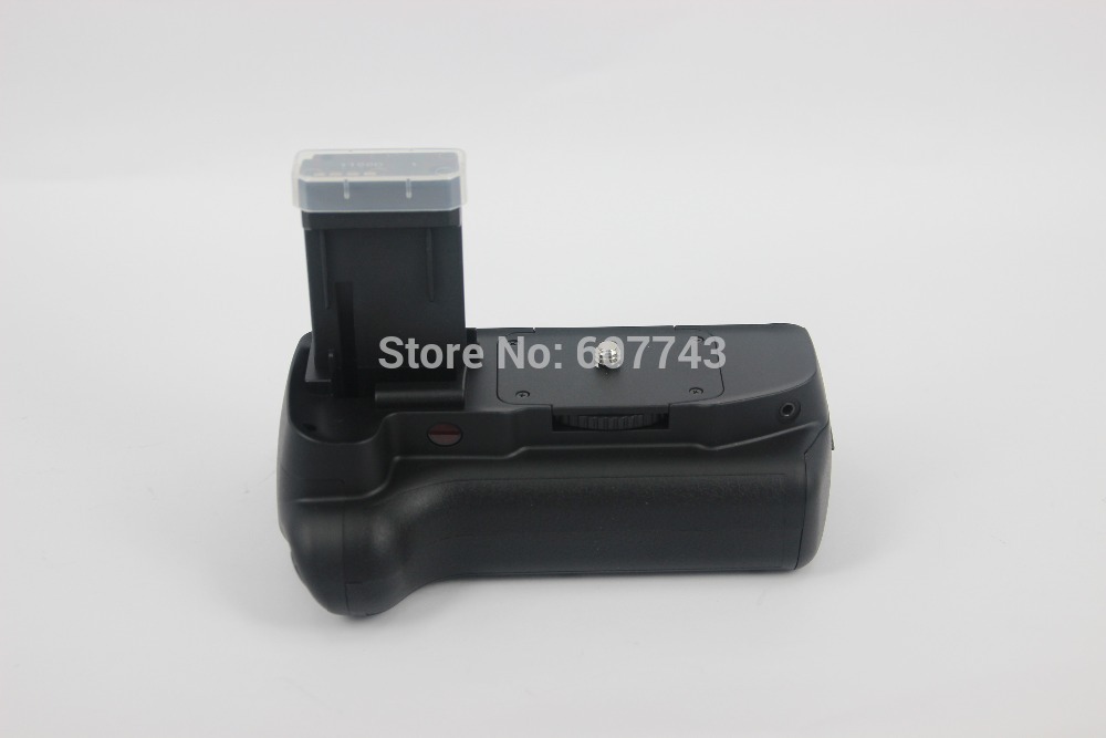 Battery Grip For Canon EOS 1100D 1200D 1300D 1500D 2000D Rebel T3 T5 T6 T7 Camera + White IR remote control