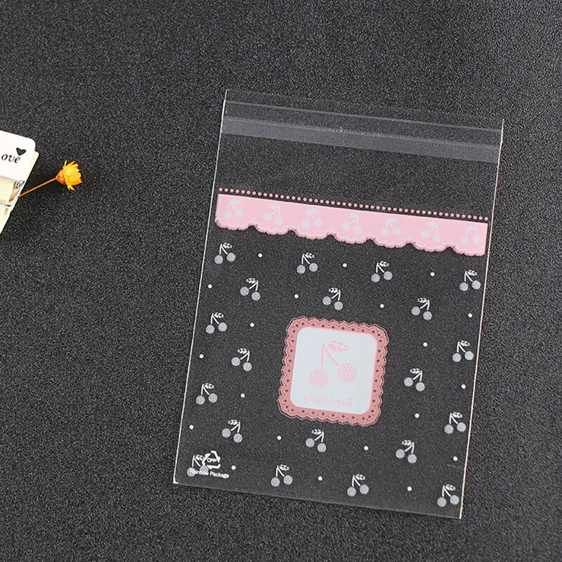 100Pcs packaging bag plastic self-adhesive DIY biscuit packaging bag bread baking supplies candy packaging party decoration: Cherry / 7x7cm