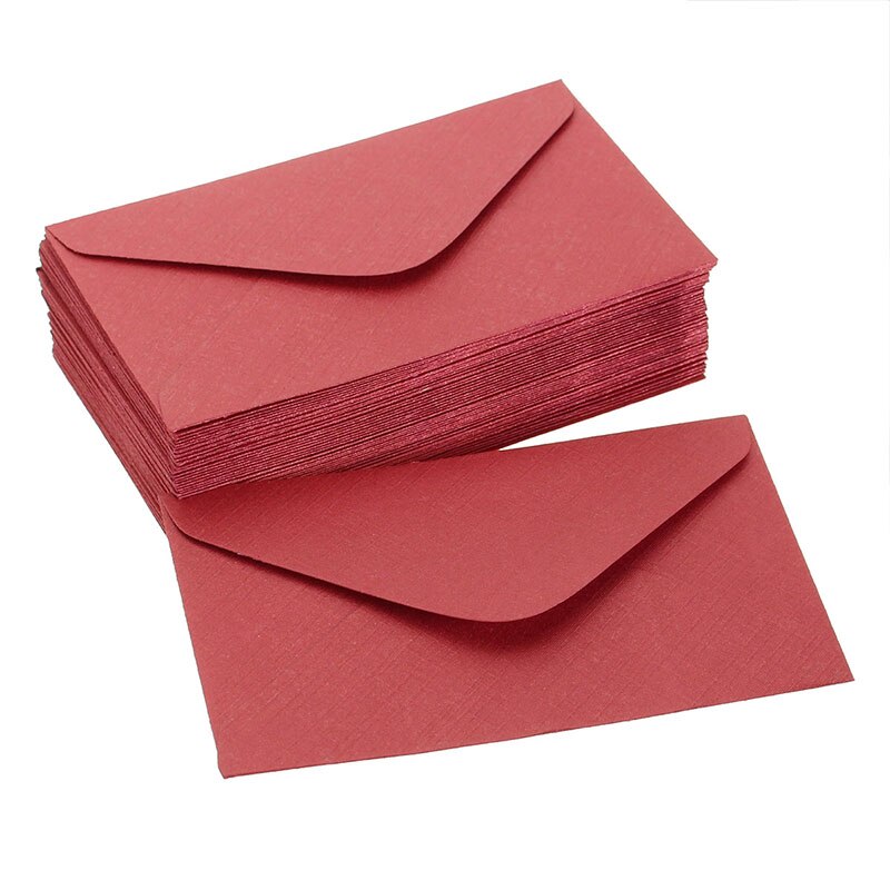 50 stk vintage farvet blank mini papir konvolutter kraft bryllupsfest invitation konvolut lykønskningskort kuvert 6 farver: Rød