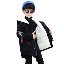 Winter Polyester Jas Voor Jongen 2022 Warm Houden Koreaanse Versie Dikker Plus Fluwelen Kapmantel Cartoons Kinderkleding